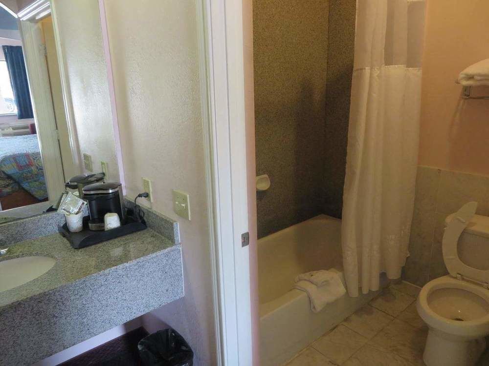 Motel Travelers And